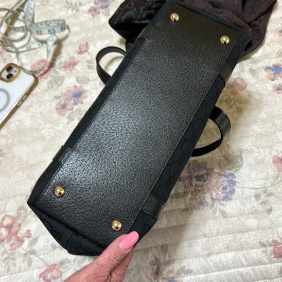 Gucci canvas gg logo handbag. Black. Nw/out tags. 5” wide x 8.5” high. - Picture 7 of 7